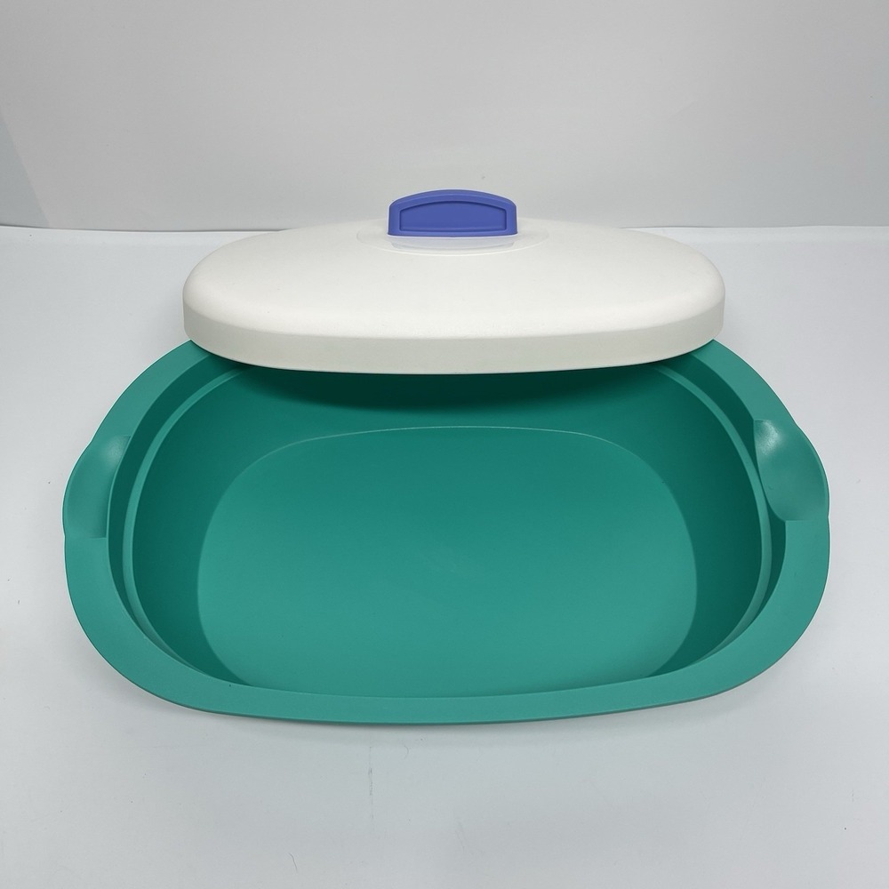 13" Tupperware 7 1/4 Cup Legacy Microwave Serving Dish Tray Oval Teal White Lid - Picture 5 of 12